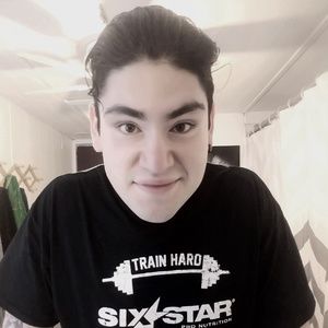 Meet your Posher, Luis